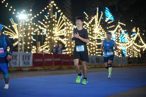 BIB: 241, 0100, 600, 40251, 4704
                            <button type="button" onclick="openModal(21531505)" class="btn btn-primary btn-sm float-right btn-popup" data-toggle="modal" data-target=".modal-high-quality">
                        <i class="fas fa-shopping-cart"></i> Add to Cart
                    </button>
                                            <button type="button" onclick="isThisMe(21531505, true)" class="btn btn-success btn-sm float-right btn-popup btn-isme hidden" data-toggle="tooltip" data-placement="bottom" title="นี่คือรูปของคุณใช่ไหม คลิกที่นี่เพื่อเอาเข้าอัลบั้ม">
                        <i class="fas fa-plus"></i> Add to album
                    </button>
                    <button type="button" onclick="isThisMe(21531505, false)" class="btn btn-warning btn-sm float-right btn-popup btn-isnotme hidden">
                        <i class="fas fa-ban"></i> Remove from album
                    </button>